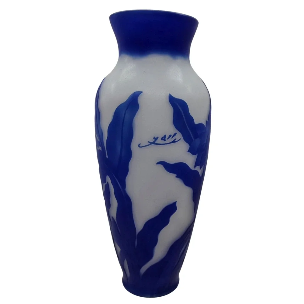 REPRODUCTION GALLE WHITE AND BLUE FLORAL CAMEO VASE 11 1/2